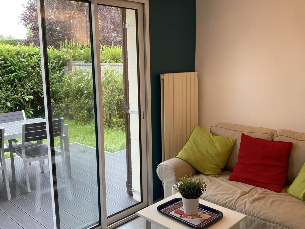 Charmant Cottage 2P Avec Jardin Et Wifi, A 2 Pas De La Plage De Cabourg - Fr-1-487-285 Экстерьер фото